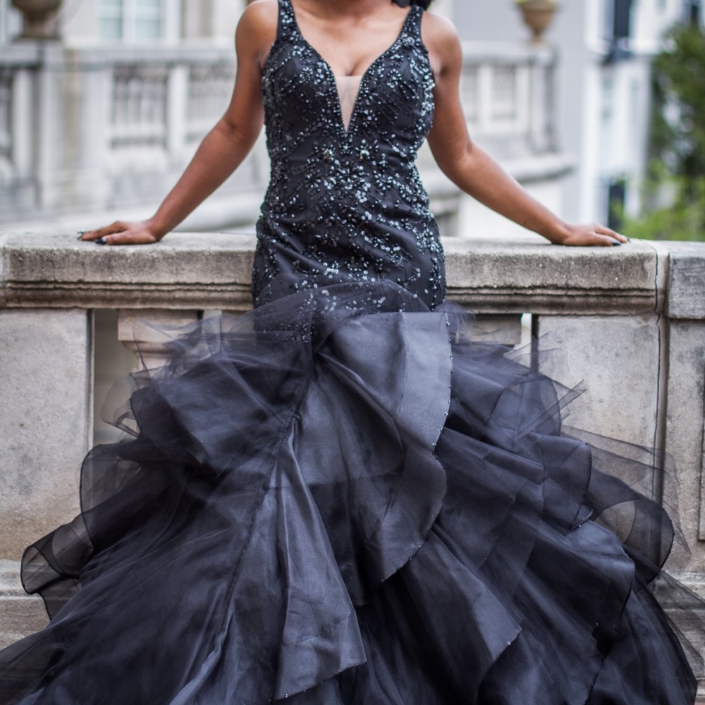 Prom dress size 4 - Picture 3 of 7